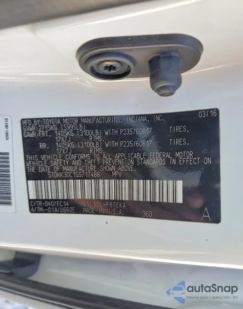 2016 Toyota Sienna Le z USA, uszkodzony, nr VIN 5TDKK3DC1GS717488